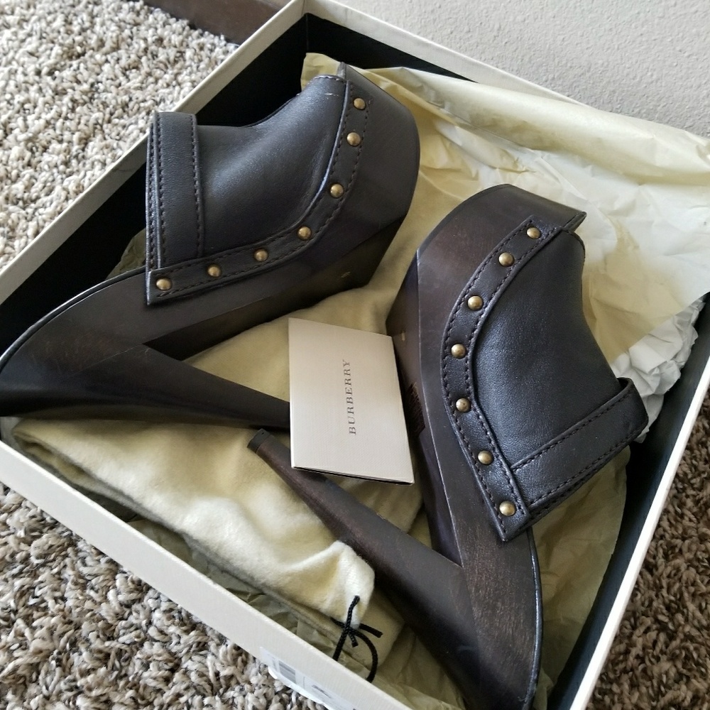 Burberry platform scandal EUR  40